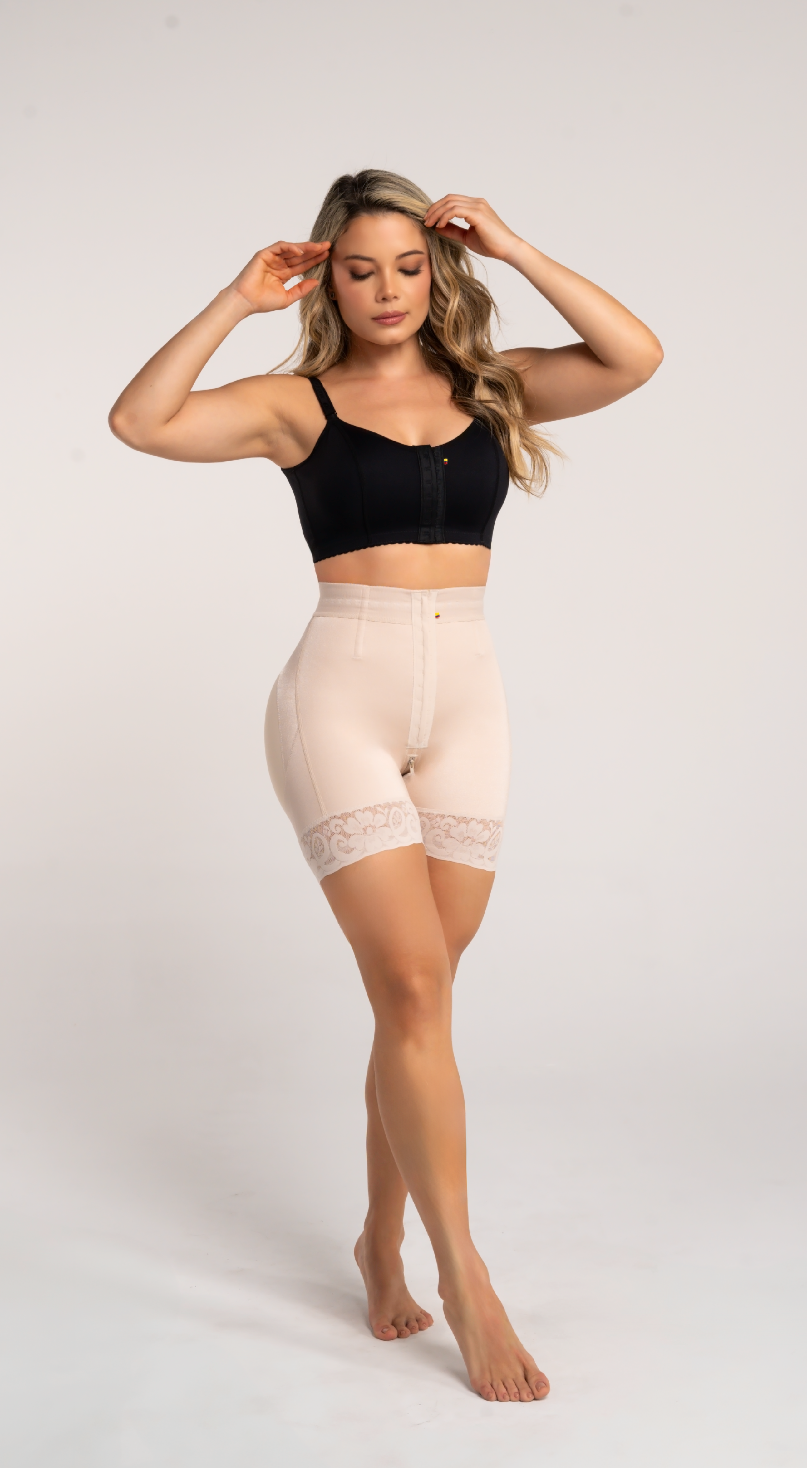 Short 1222 Broches – Moldeo, Estilo y Comodidad